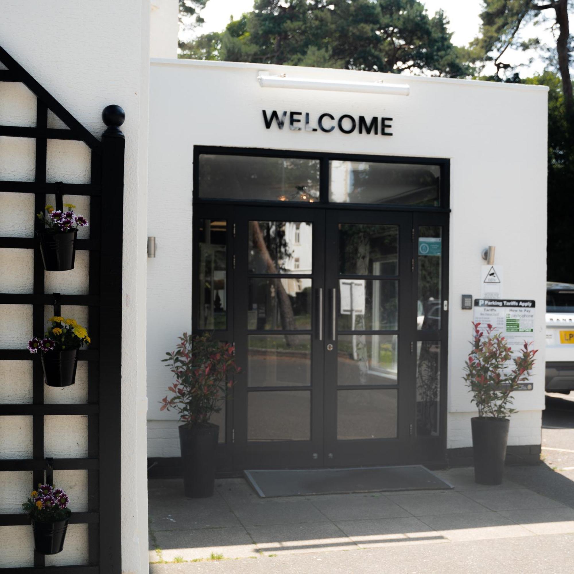 The Mayfair Hotel 본머스 외부 사진
